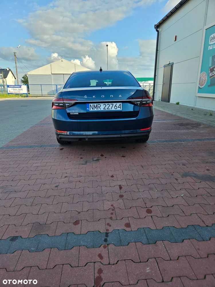 Skoda Superb 2.0 TDI SCR Ambition DSG - 6