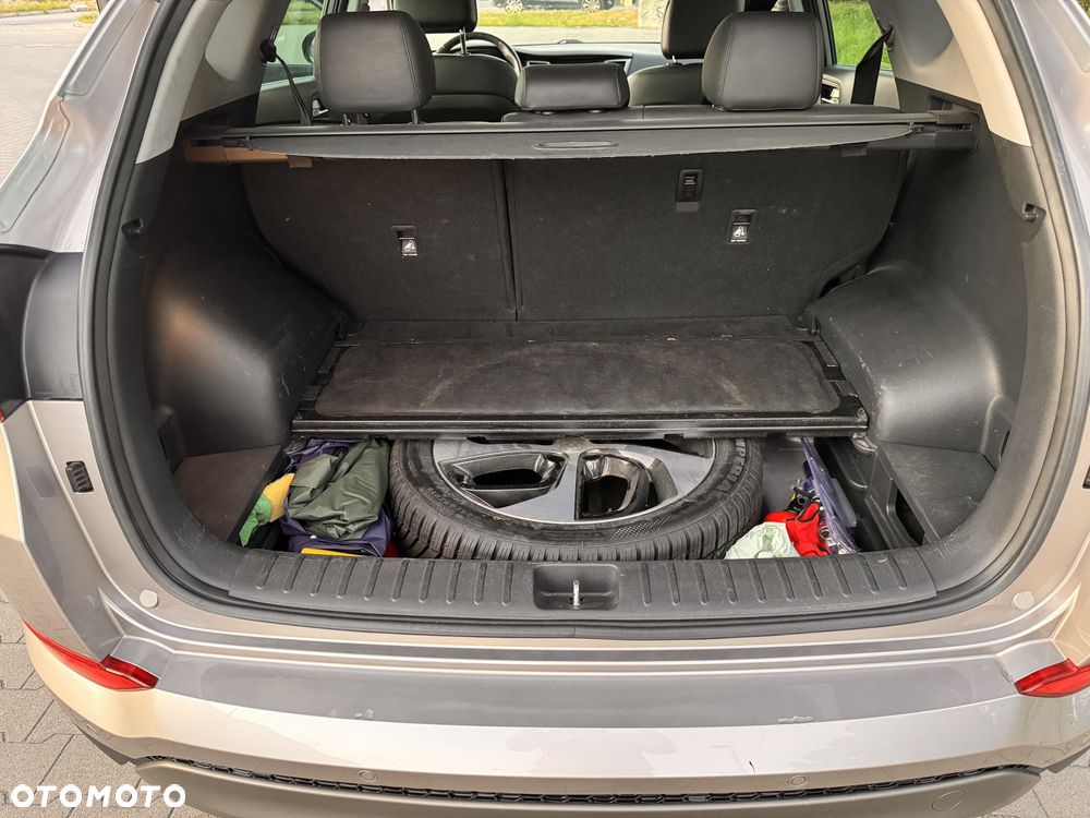 Hyundai Tucson 2.0 CRDI Premium 4WD - 6