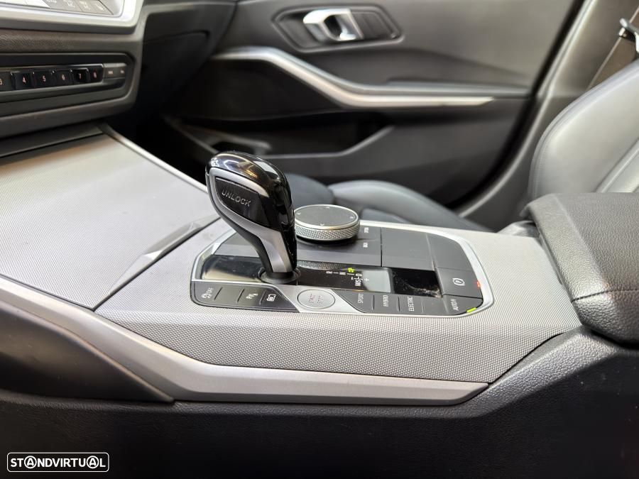 BMW 320 e Aut. Sport Line - 18