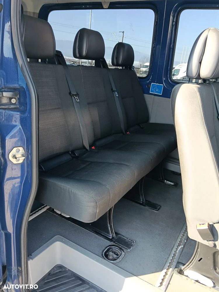 Mercedes-Benz Sprinter - 11