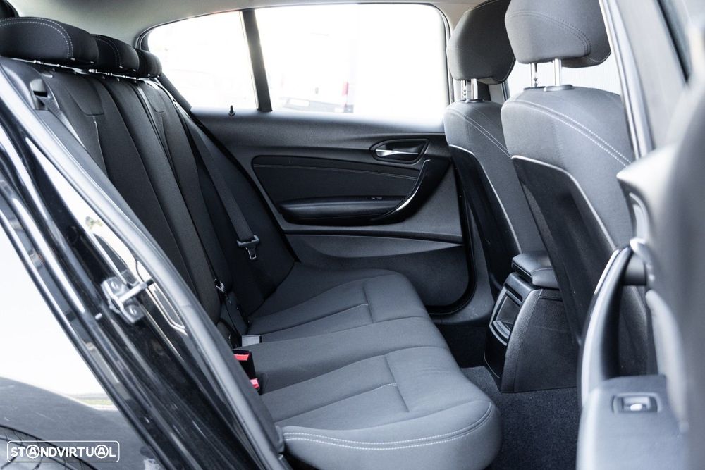 BMW 116 d EDynamics Line Sport - 25
