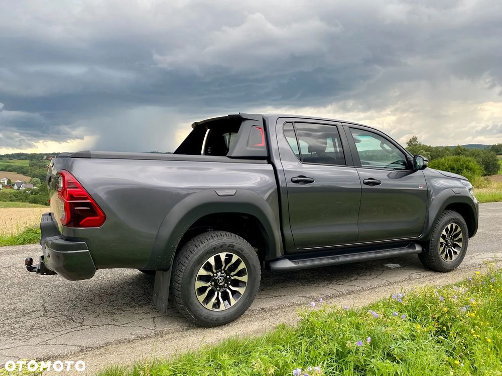 Toyota Hilux 2.8 D-4D Double Cab GR Sport 4x4 - 14