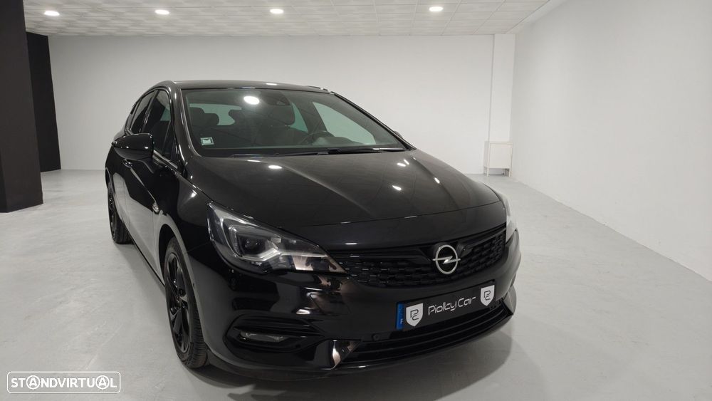 Opel Astra 1.2 T Design & Tech S/S - 3