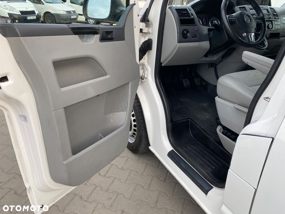 Volkswagen TRANSPORTER - 11