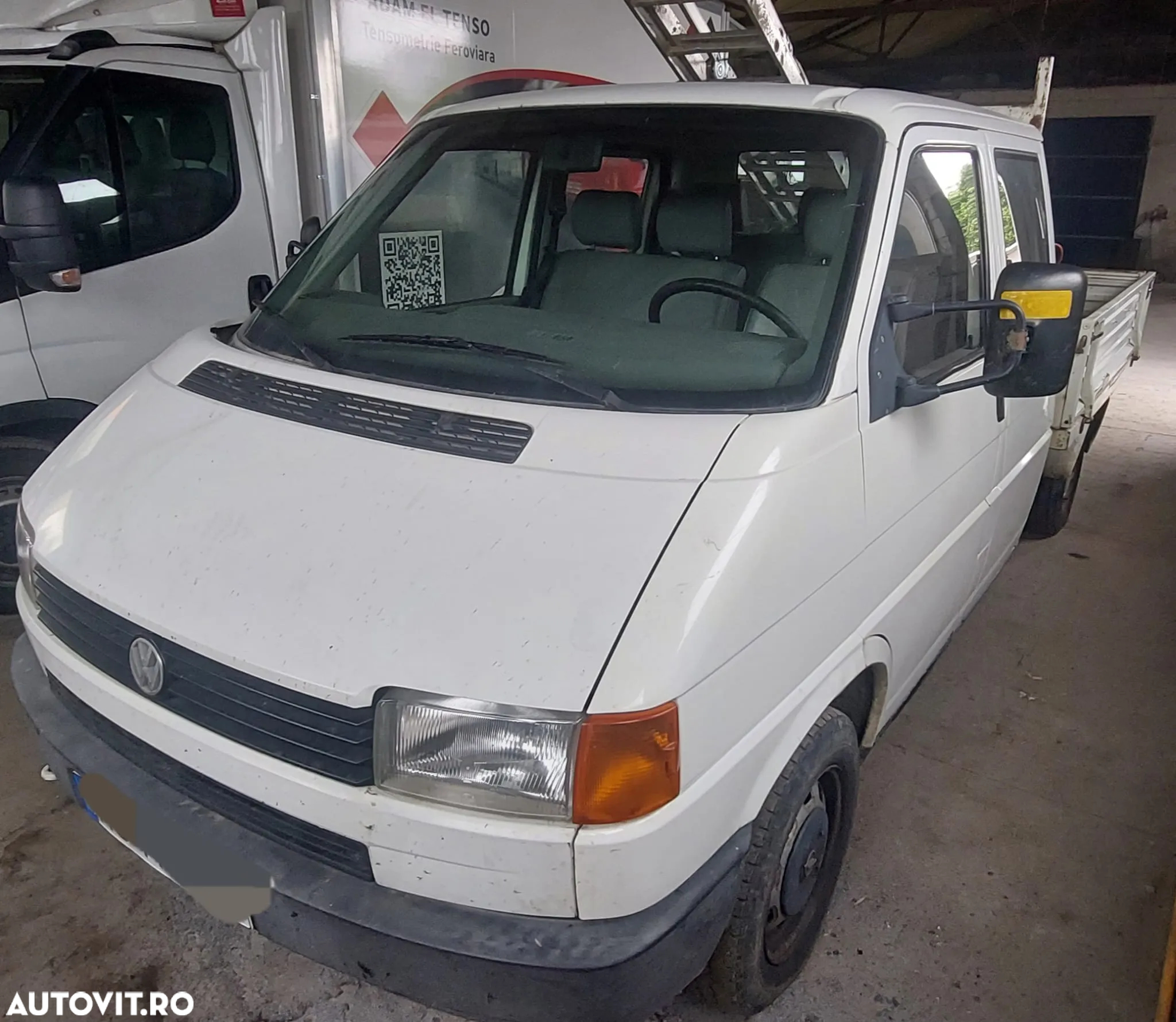 Volkswagen Transporter - 2