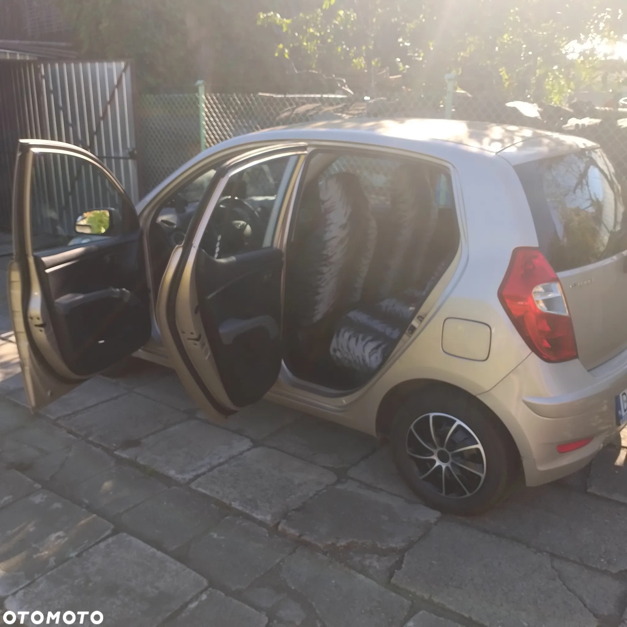 Hyundai i10 1.1 Comfort - 5