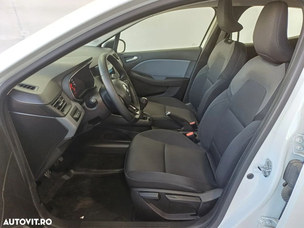 Renault Clio - 6