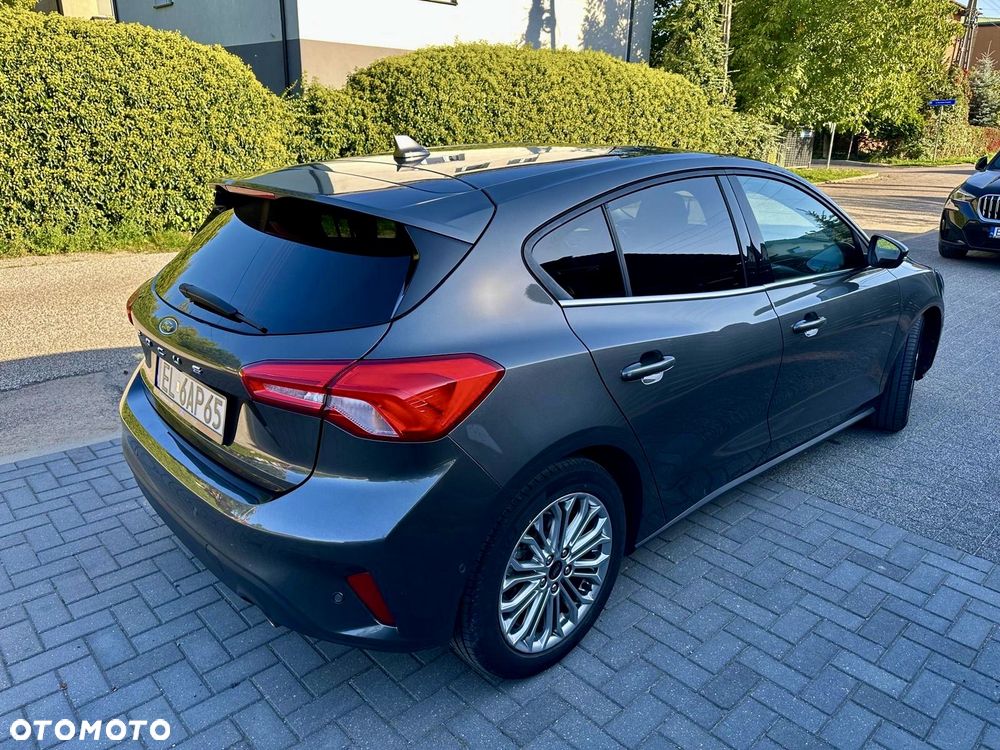 Ford Focus - 4