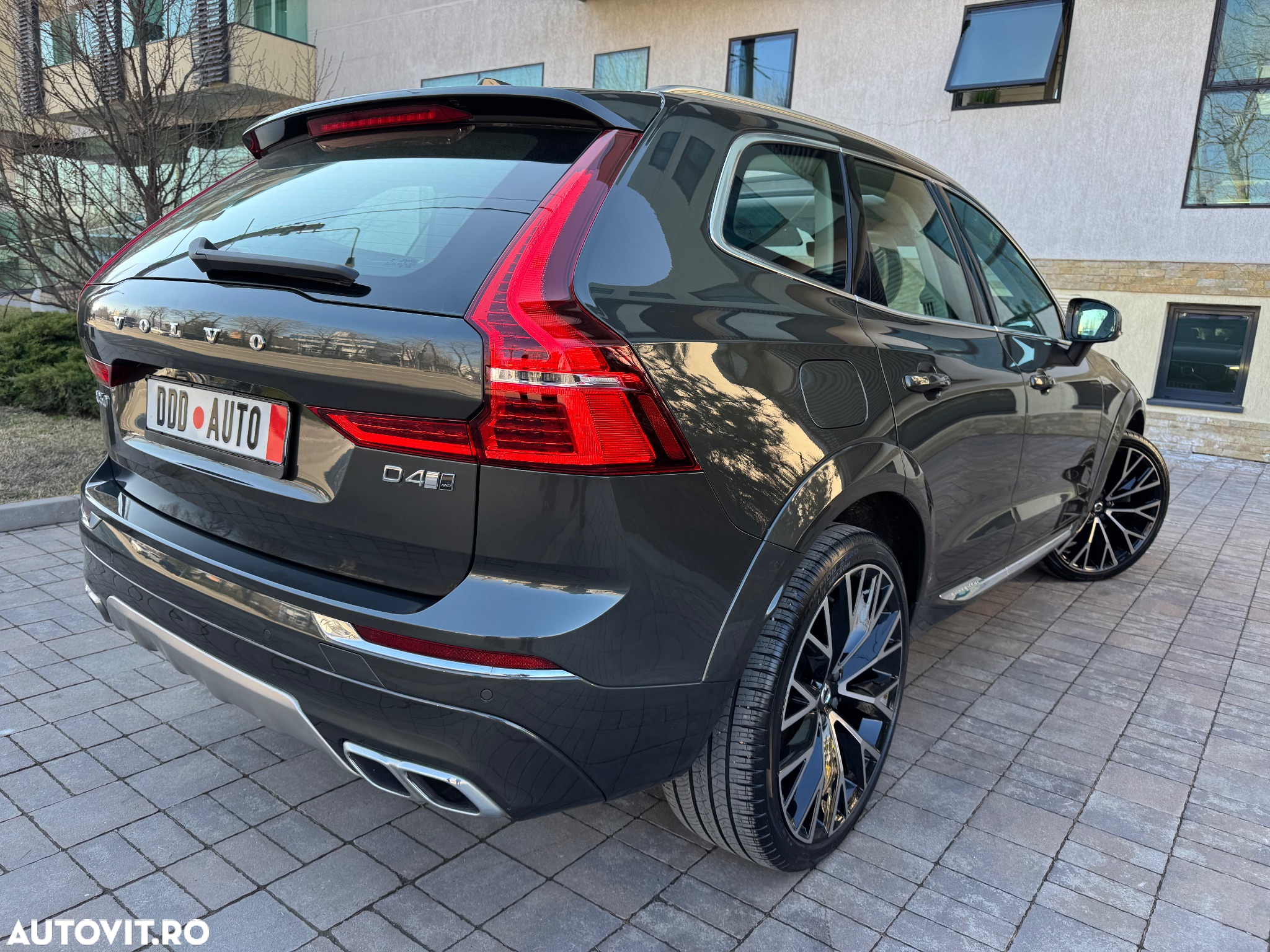 Volvo XC 60 D4 AWD Geartronic Inscription - 25