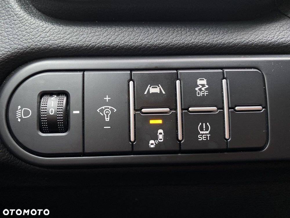 Kia XCeed 1.5 T-GDI M DCT - 13