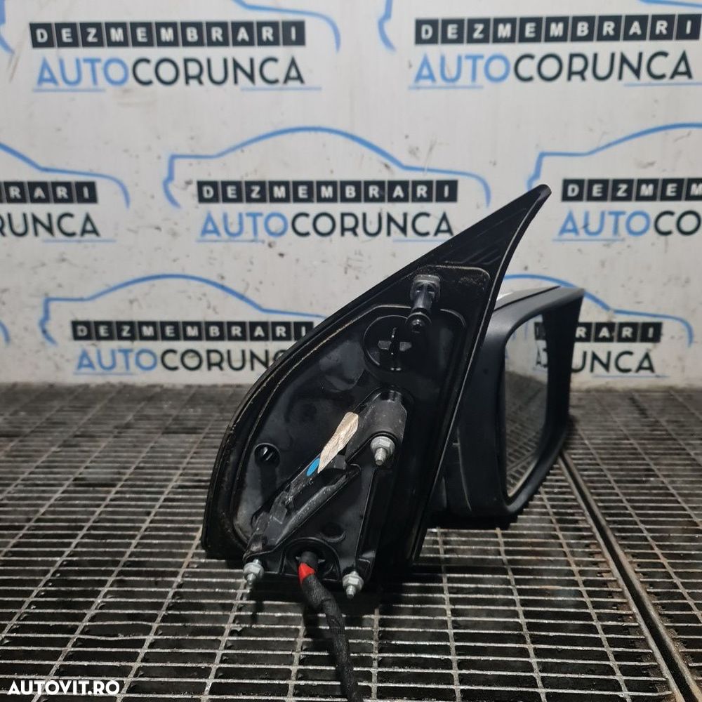 Oglinda dreapta Land Rover Freelander 2 Facelift 2010 - 2012 4 Usi Indus SILVER 863 ... - 2