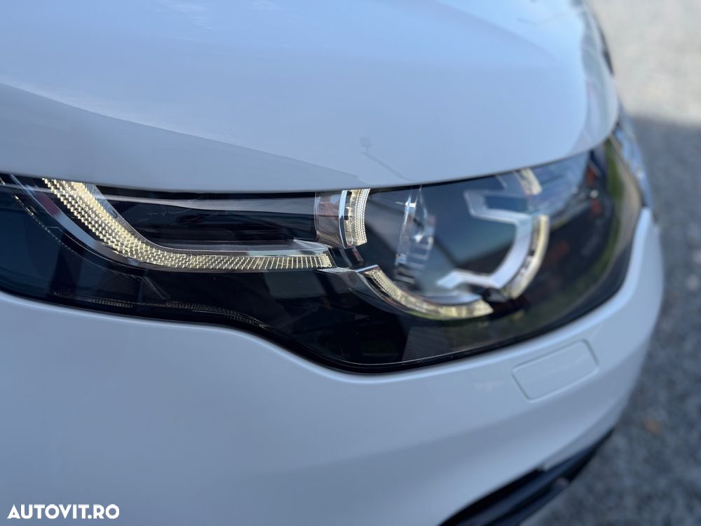 Land Rover Discovery Sport 2.0 D150 R-Dynamic MHEV HSE - 13