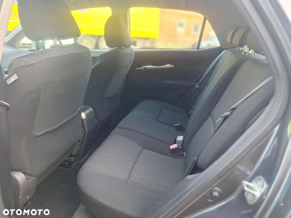 Toyota Auris 1.6 2010 - 13