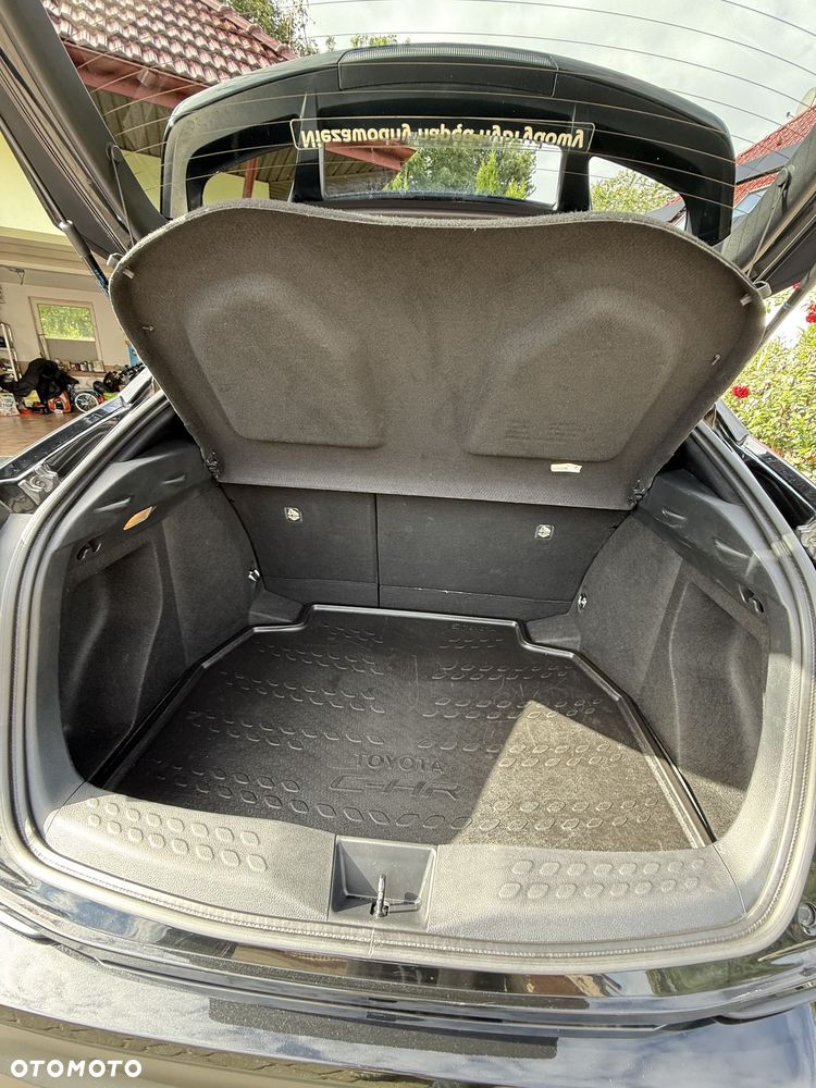 Toyota C-HR 1.8 Hybrid Prestige - 16