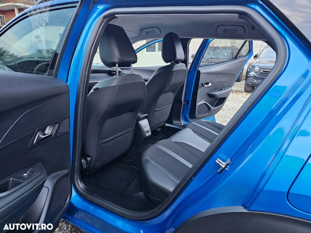 Peugeot 2008 1.5 BlueHDI STT EAT8 GT Line - 24