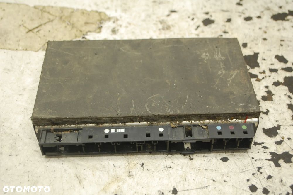 MODUŁ INNY FOTELA 61.35-913464901 BMW E60 E61 E90 - 3