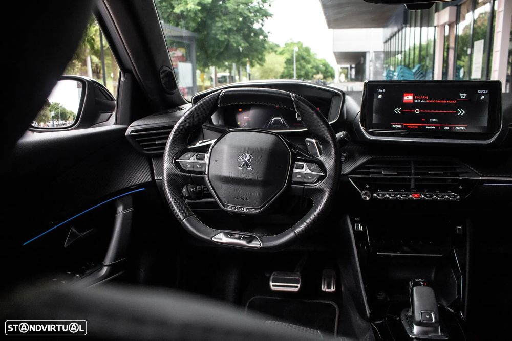 Peugeot 2008 1.5 BlueHDi GT Line EAT8 - 34