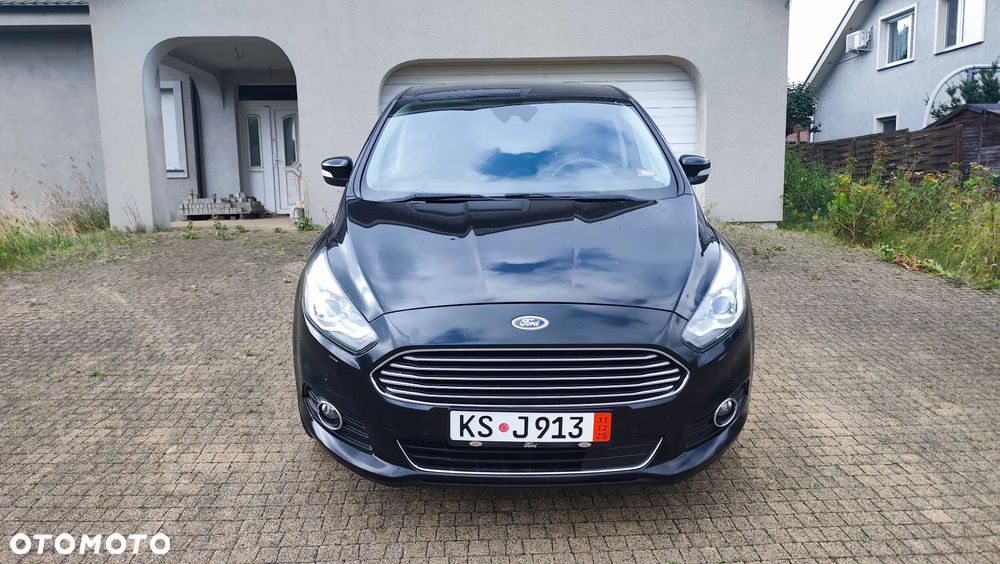 Ford S-Max 2.0 TDCi DPF Titanium - 27