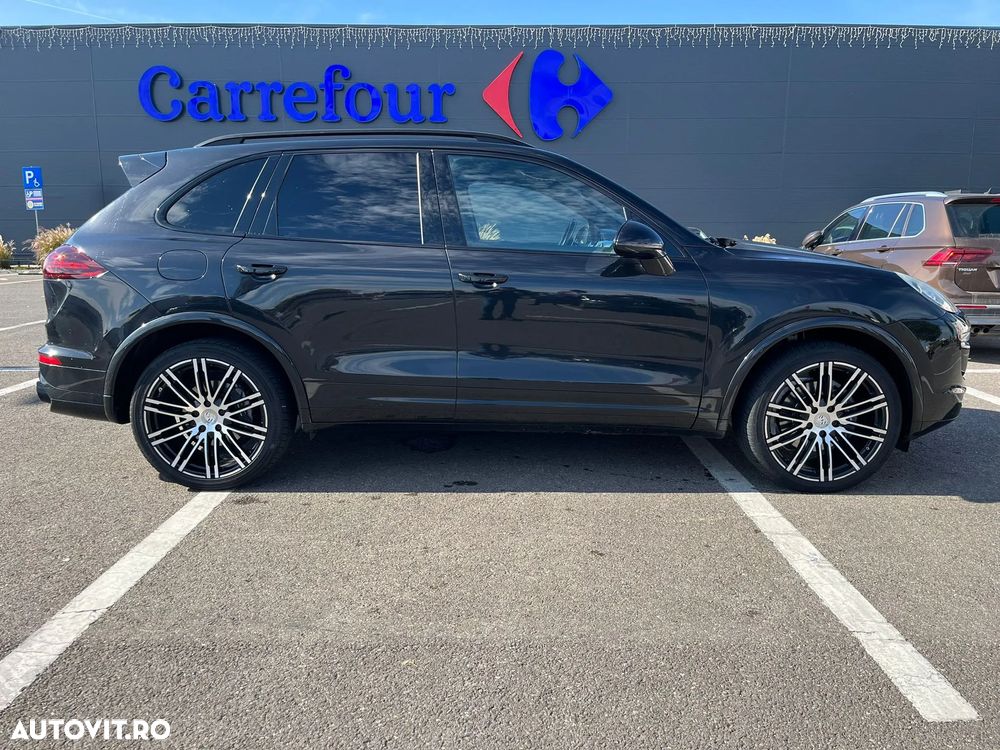 Porsche Cayenne - 3