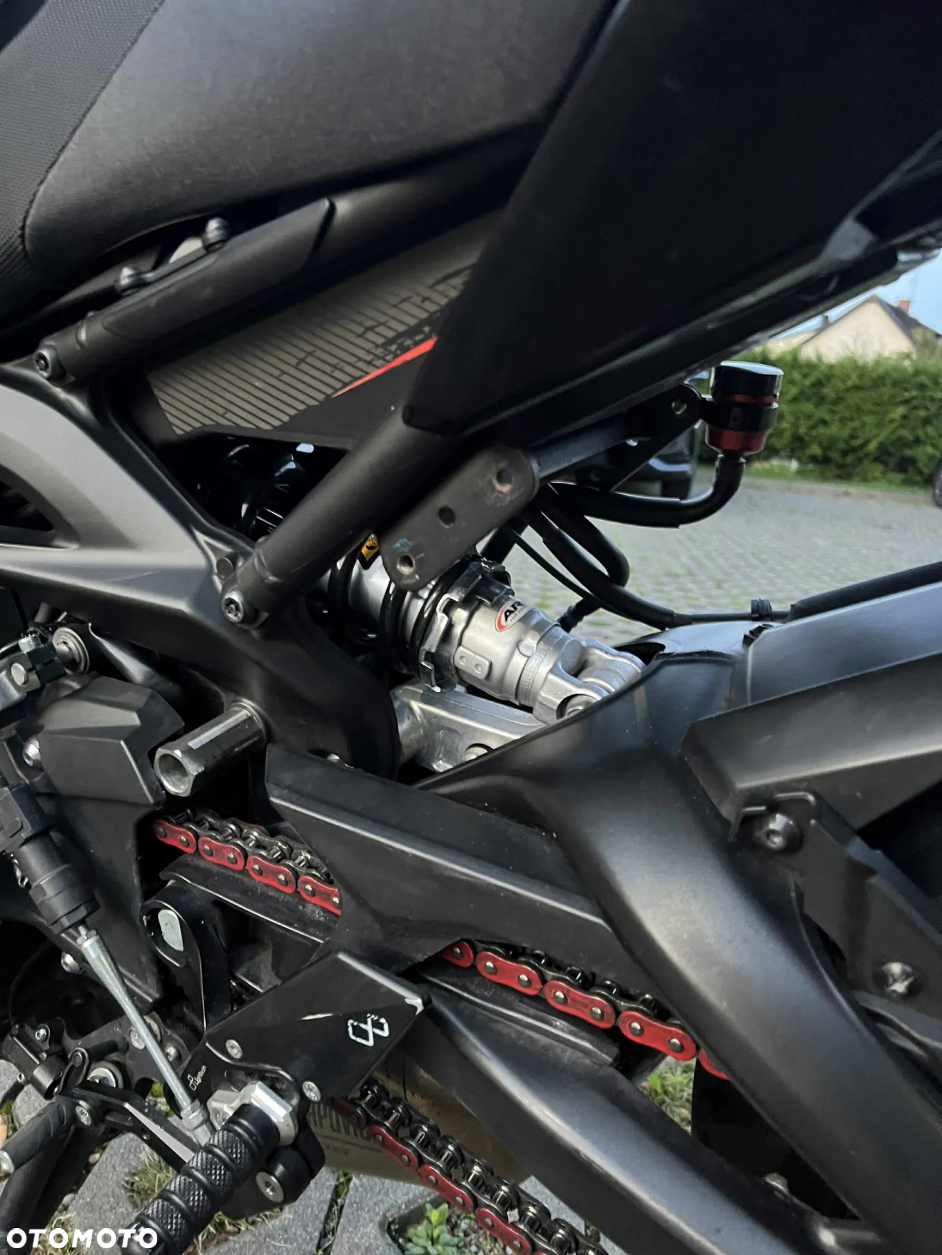 Yamaha MT - 33