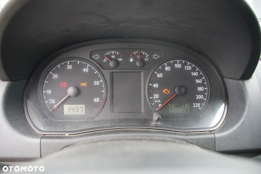 Auto na części - Volkswagen Polo IV 9N 1.2 6V 54 KM AWY GER L041 2002R Silnik Skrzynia Klapa Maska Błotnik Drzwi Szyba Sterownik Moduł Licznik Deska Kokpit Kierownica - 11