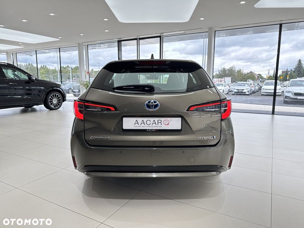 Toyota Corolla 1.8 Hybrid Comfort - 4