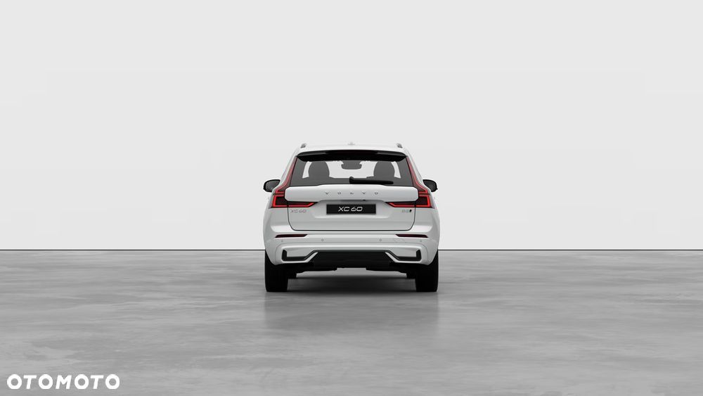 Volvo XC 60 B5 B AWD Plus Dark - 9