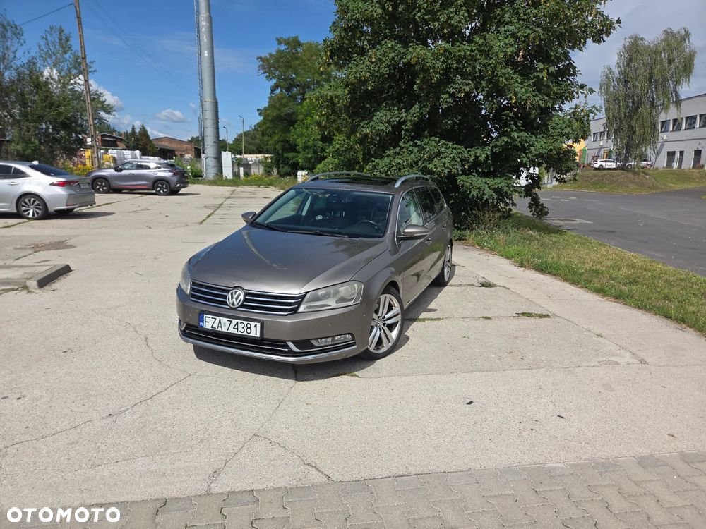 Volkswagen Passat 2.0 TDI DPF DSG R-Line Edition - 1