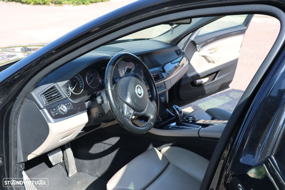BMW 525 d Auto - 9