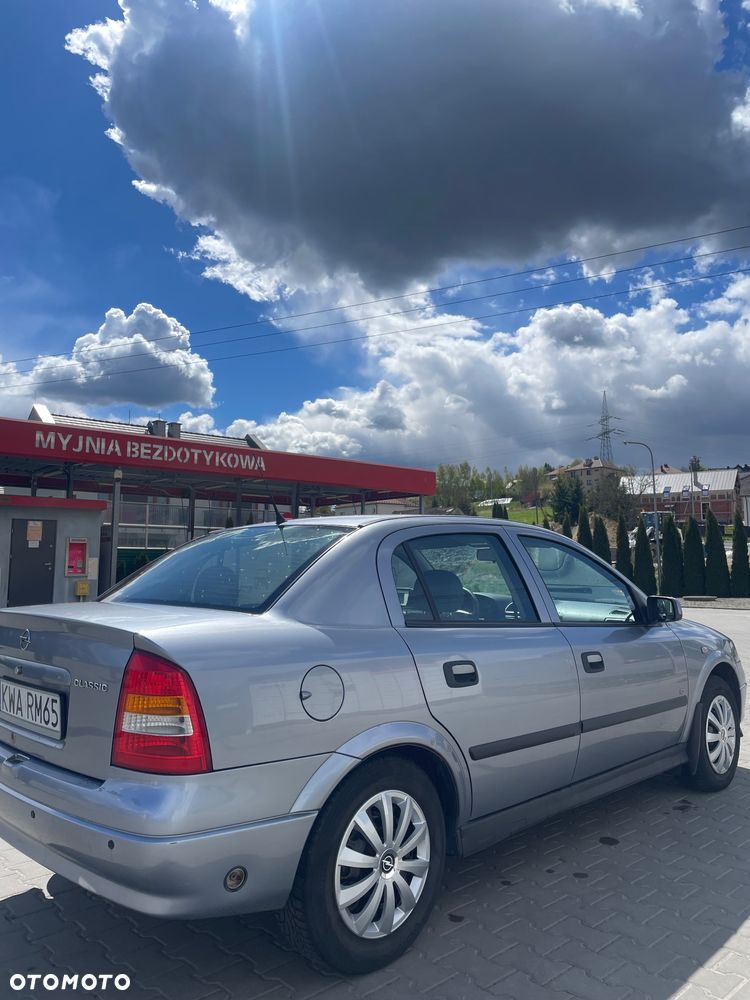 Opel Astra 1.6 Cosmo - 5