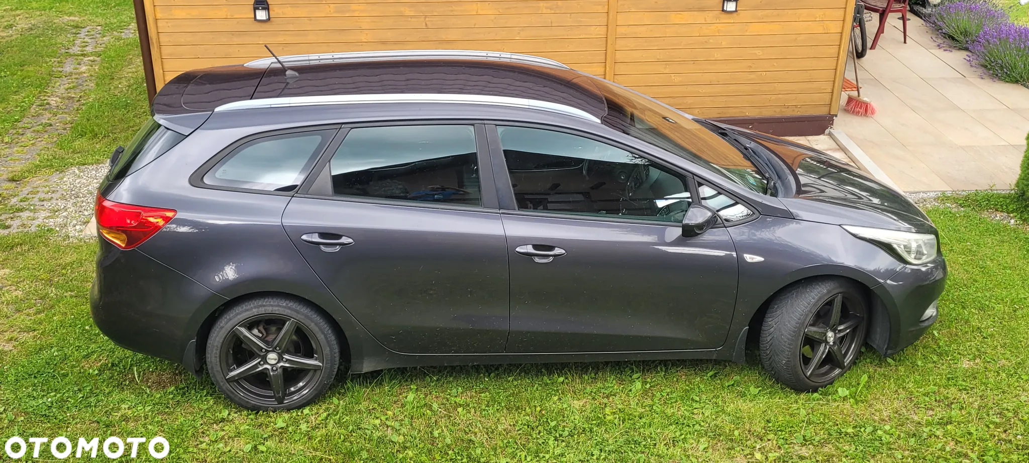 Kia Ceed - 37