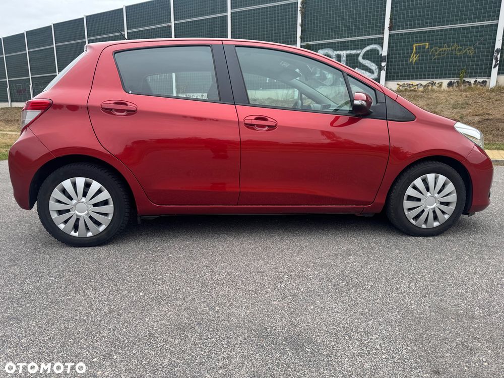 Toyota Yaris - 7