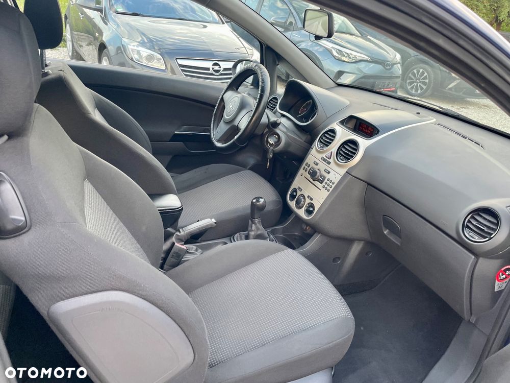 Opel Corsa 1.2 16V - 22