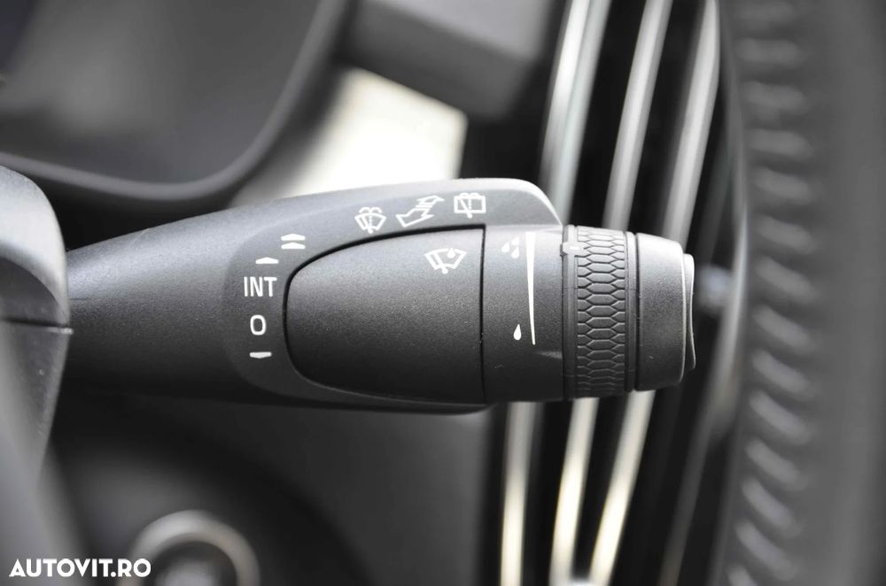 Volvo XC 40 D3 Geartronic Momentum - 13