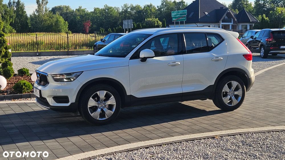 Volvo XC 40 - 3