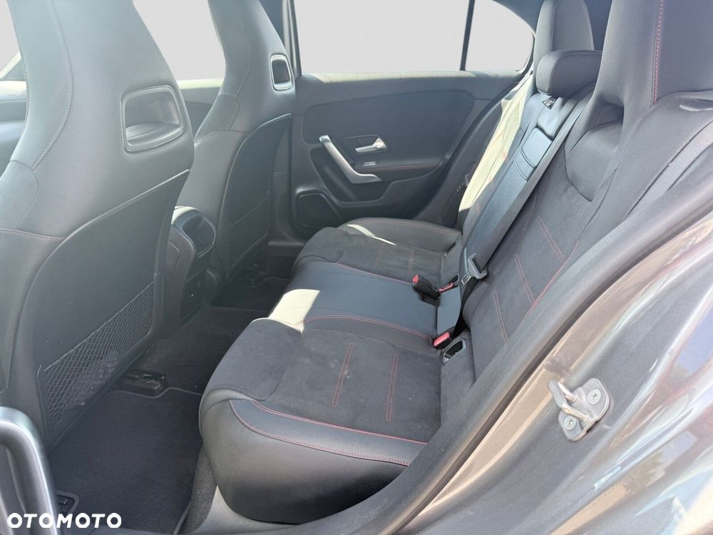 Mercedes-Benz Klasa A 220 4-Matic AMG Line 8G-DCT - 21