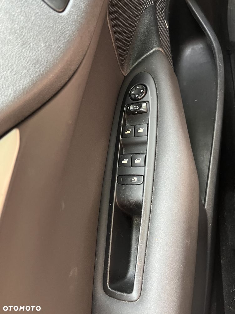 Citroën C4 - 6