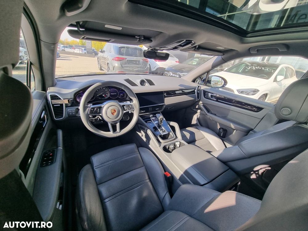 Porsche Cayenne E-Hybrid Tiptronic S - 26