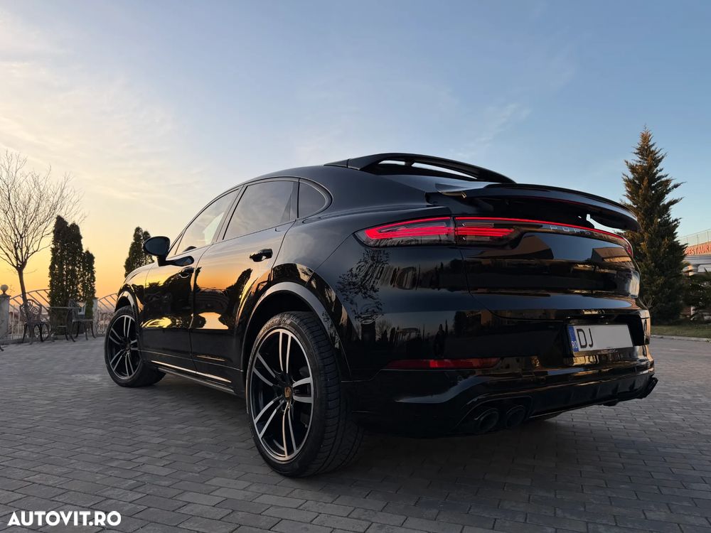 Porsche Cayenne Standard - 8