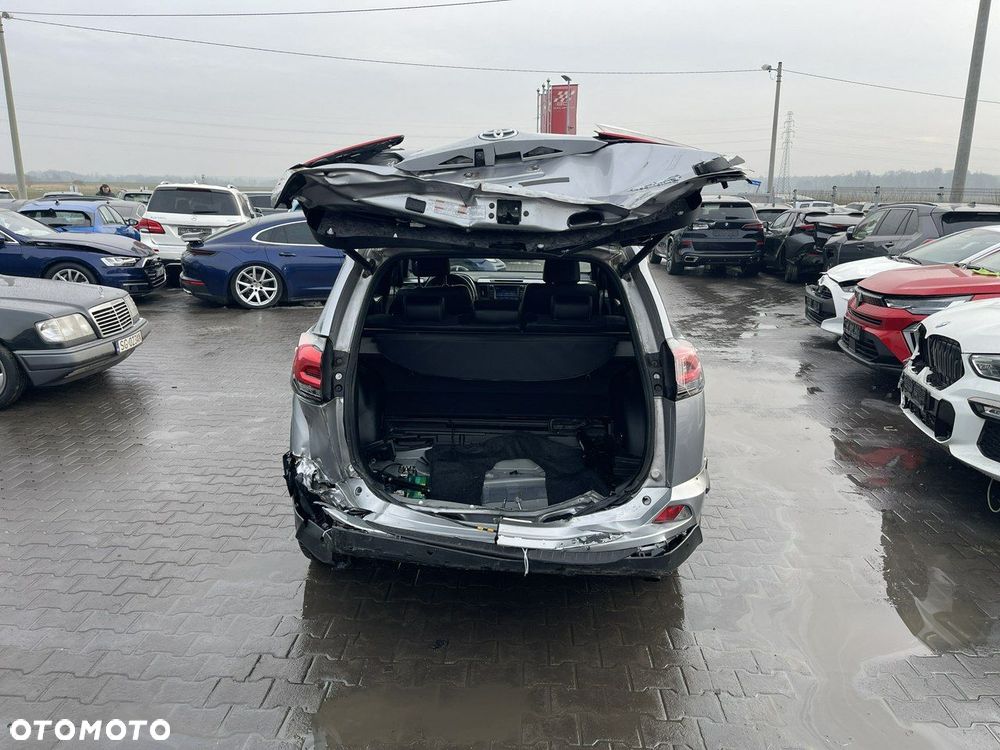 Toyota RAV4 Hybrid Style 4x4 - 4