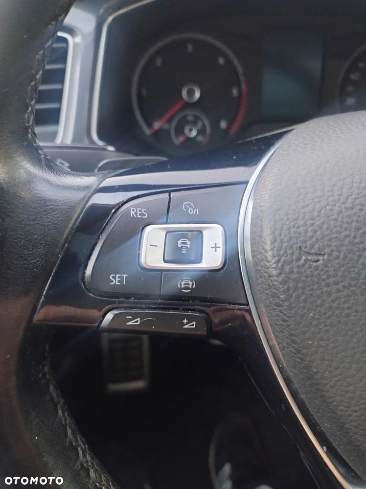 Volkswagen T-Roc 2.0 TDI SCR DSG IQ.DRIVE - 28