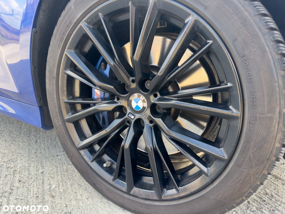 BMW Seria 3 330i M Sport sport - 14