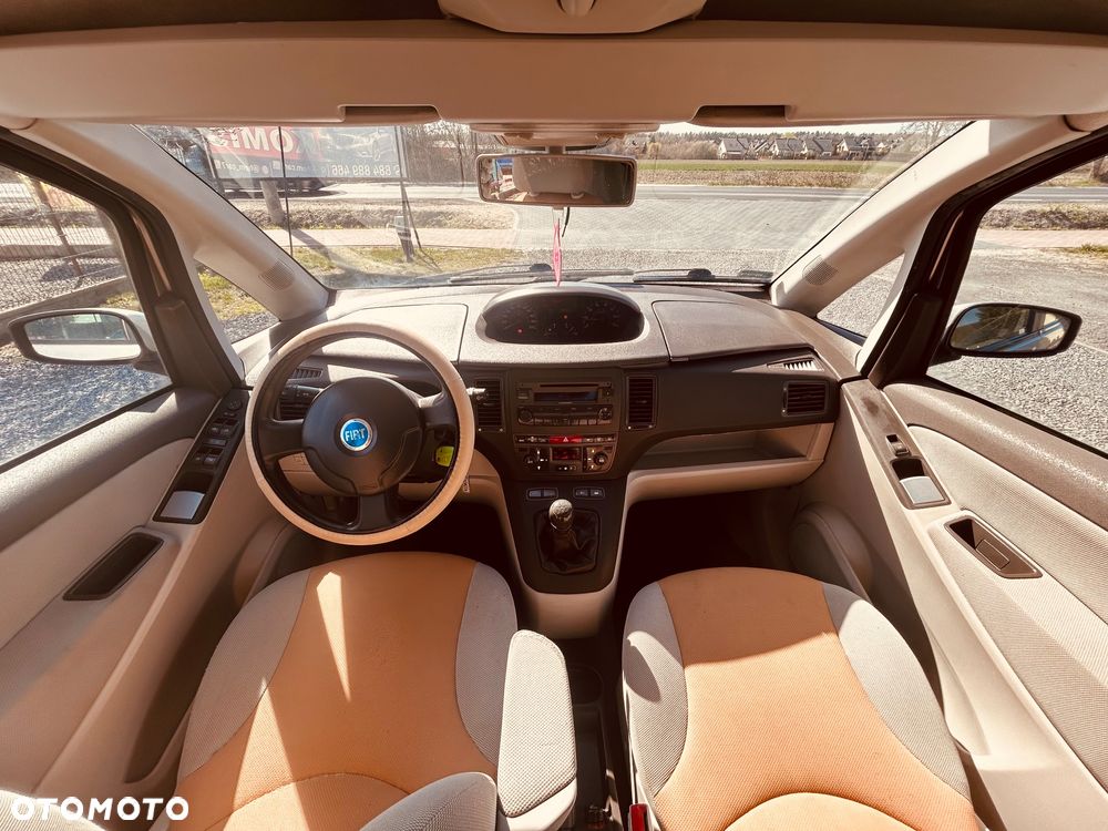 Fiat Idea 1.4 16V Dynamic - 14