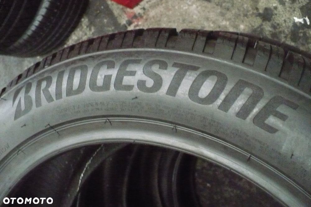 BRIDGESTONE Blizzak LM005 215/55R18 8mm 2023 - 3