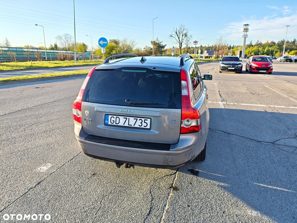 Volvo V50 2.0D DPF Kinetic - 4