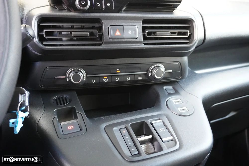 Citroën Berlingo M 130 EAT8 MAX - 11