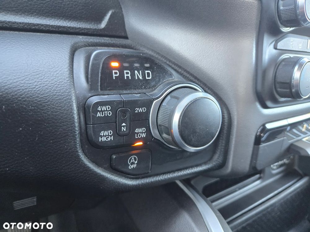 RAM 1500 Quad Cab Longbed Bighorn - 22