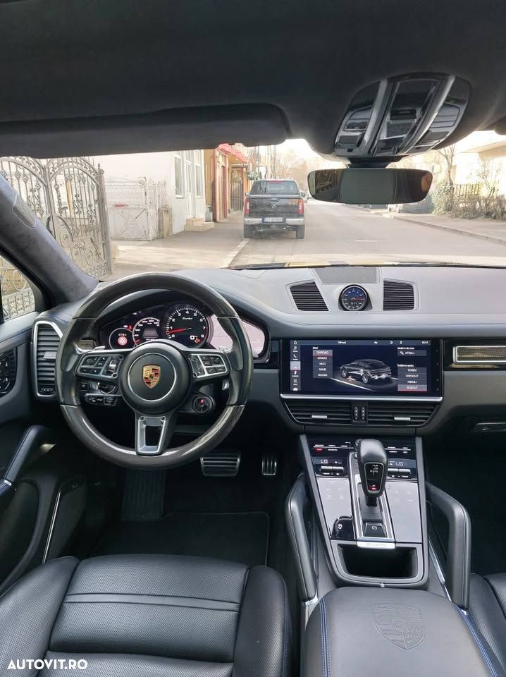 Porsche Cayenne Coupe Turbo Tiptronic S - 8