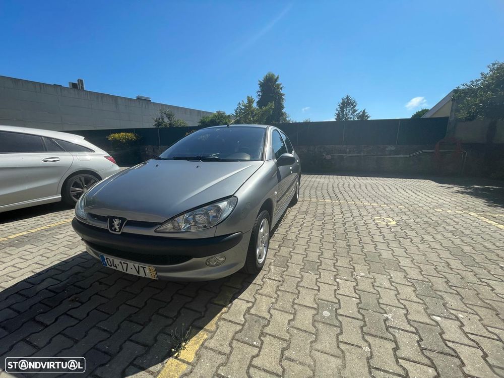Peugeot 206 1.1 Color Line - 21