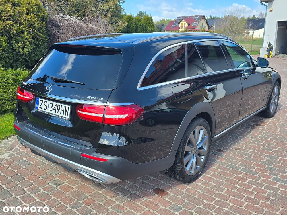 Mercedes-Benz Klasa E 220 d 4-Matic All-Terrain - 5